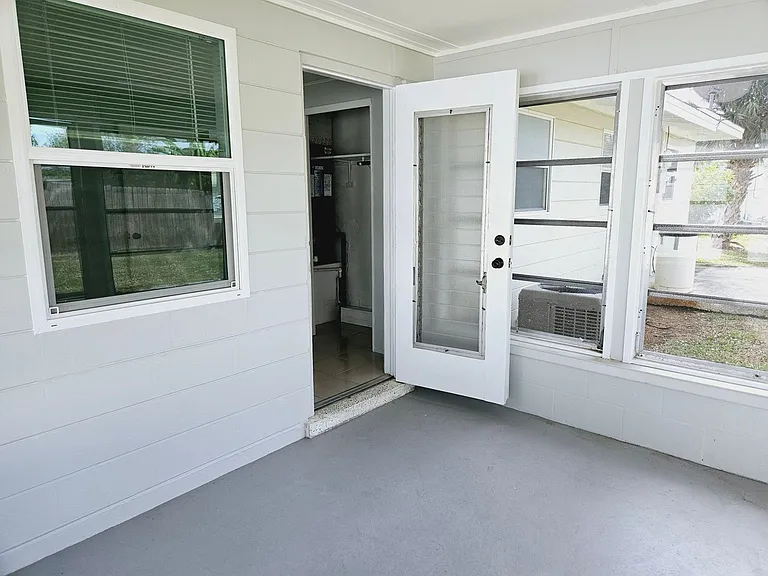 900 Nantucket Rd — Photo 16
