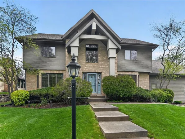 2 Plover Circle, Madison, WI 53717