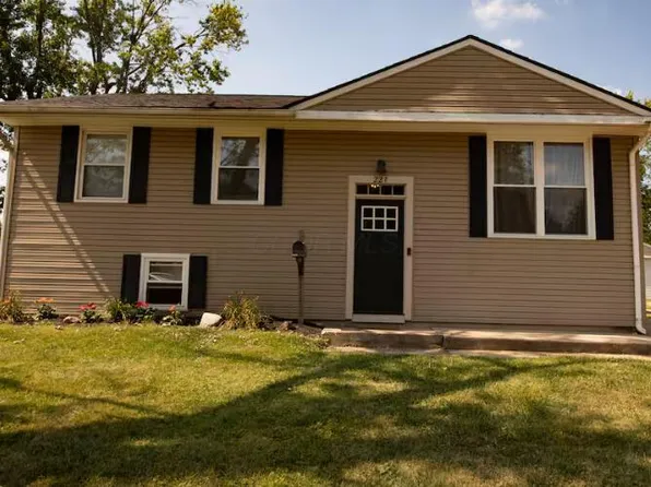 221 Lincolnshire Rd, Columbus, OH 43230