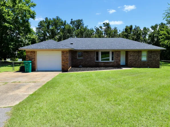 20 Frost Wood Ct, Sumter, SC 29154