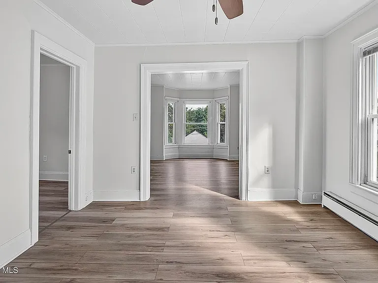 138 Davis Ave #2 — Photo 2