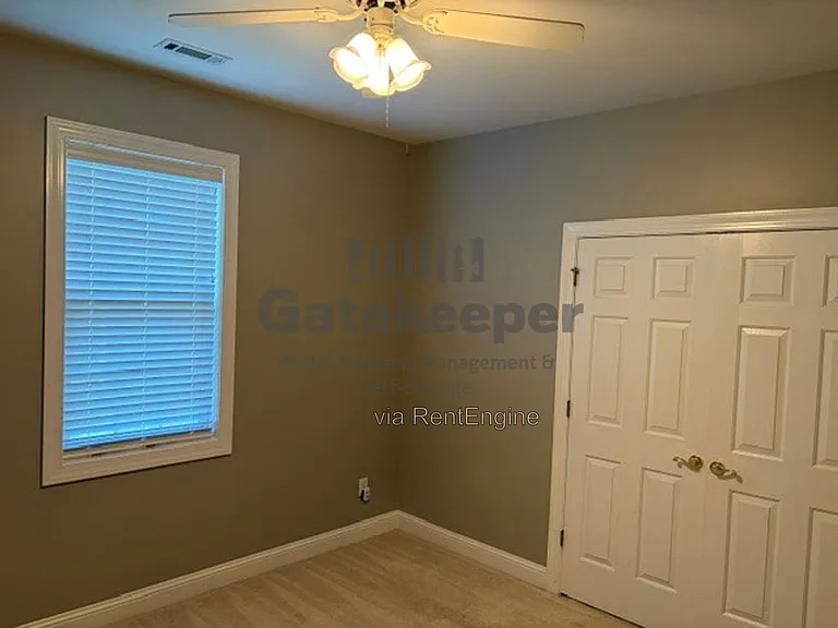 208 Lenox Dr — Photo 13