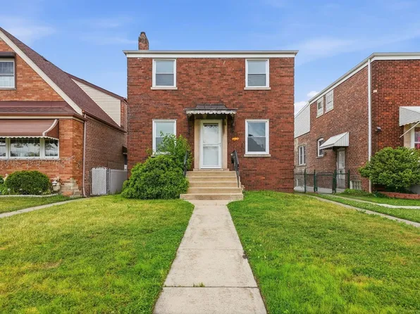 10619 S Avenue C, Chicago, IL 60617