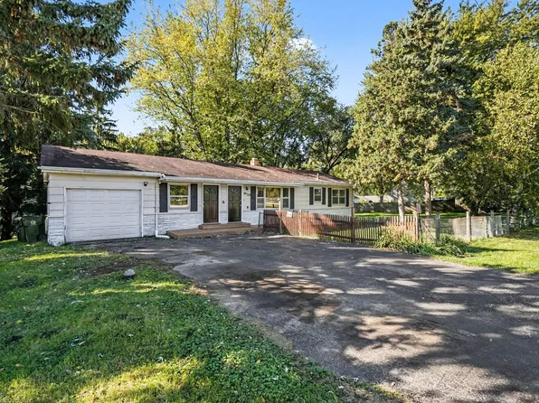 36W155 Weld Rd, Elgin, IL 60123