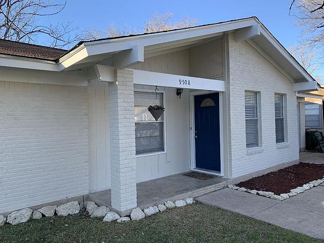 2nd image of 9805 Oriole Dr