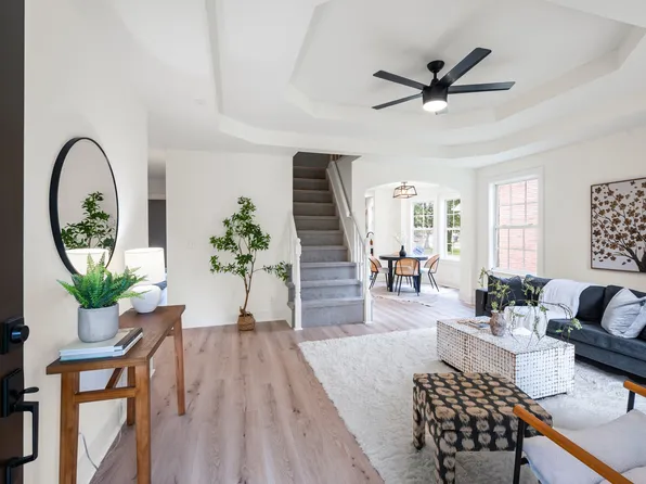 1815 3rd Ave N, Nashville, TN 37208