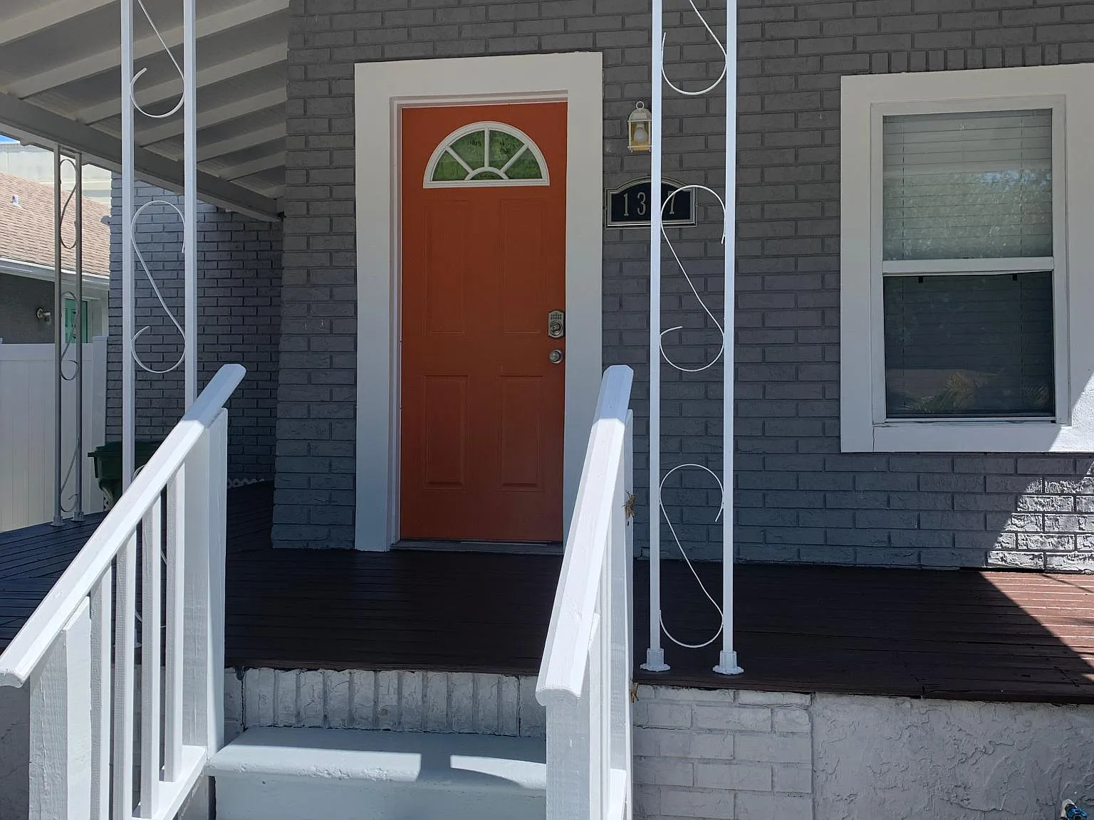 3 bed, 1325 sqft, $2,700 — Photo 3