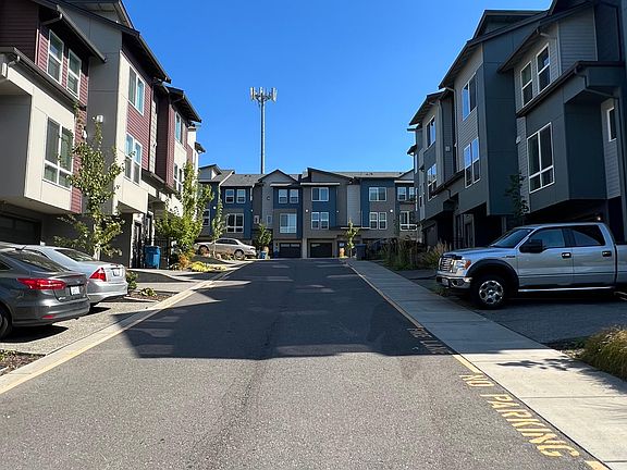 2nd image of 15113 40th Ave W Unit B4