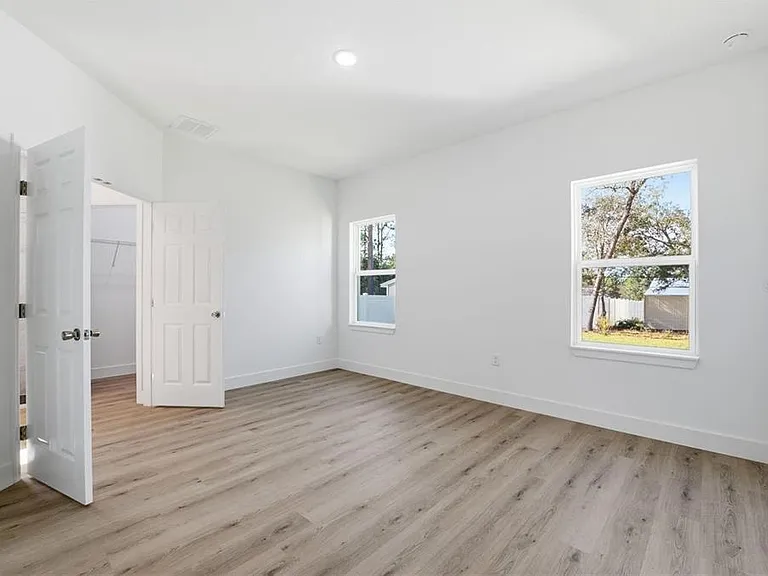 2275 W Linden Dr — Photo 19