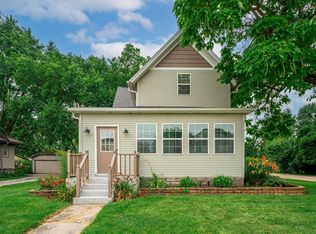 209 N State St, Poplar Grove, IL 61065