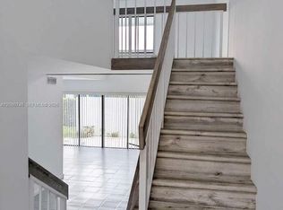 Villa Venezia, Miami, FL 33184