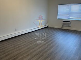 560 Washington Ave #14, Belleville, NJ 07109