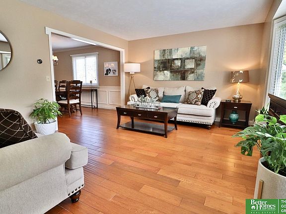 5th image of 904 Joseph Dr