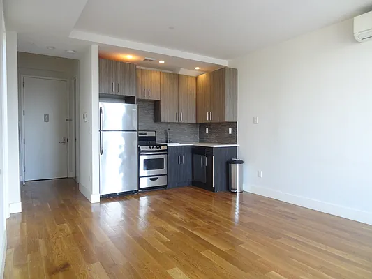 Rented by Lofts and Flats LLC | media 9