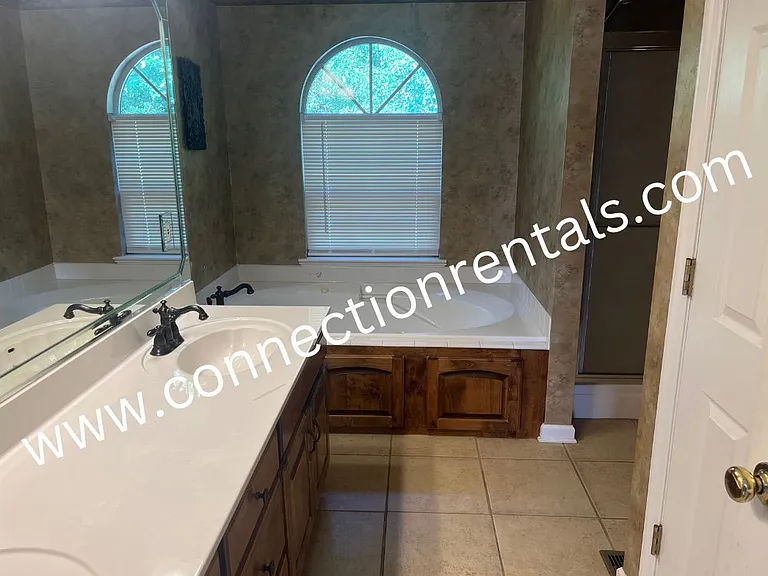 1701 W Oak Dr #252 — Photo 12