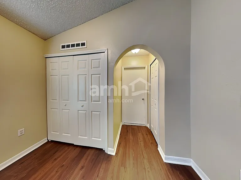 7187 Rutland Ct — Photo 10