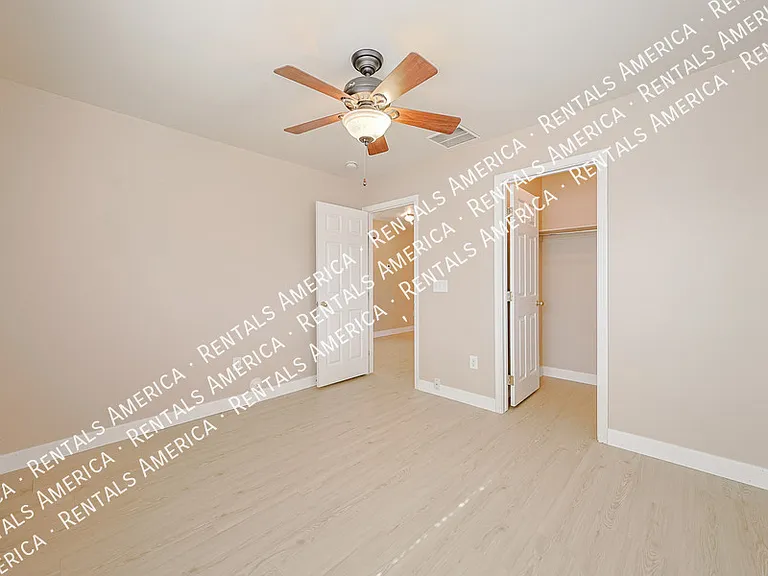 35101 N 30th Ln — Photo 23