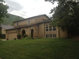 3354 E Enchanted View Dr, Cottonwood Heights, UT 84121