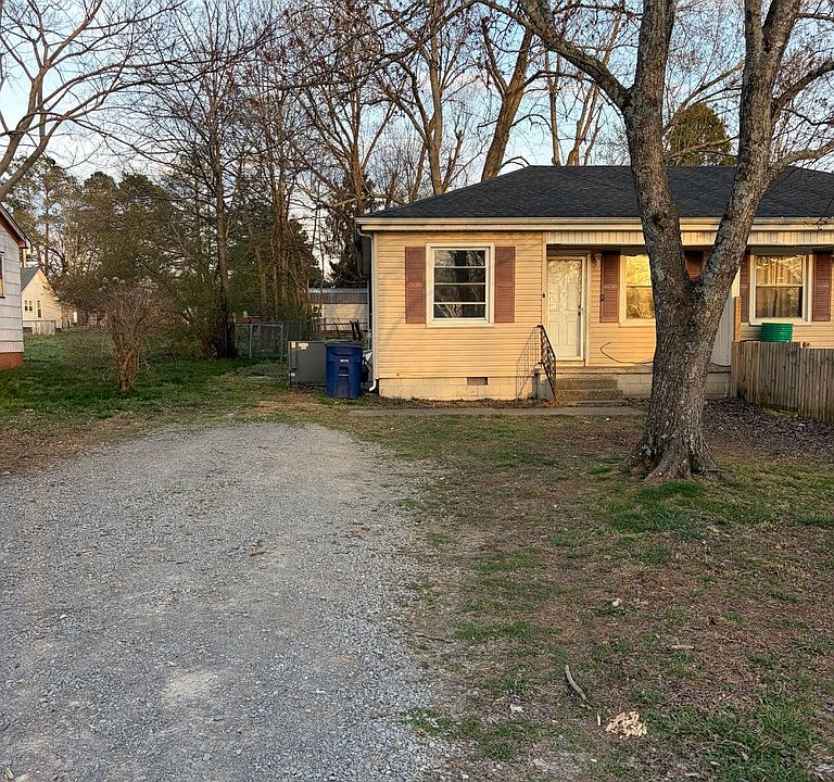 1st image of 909 Shelbyview Dr #B