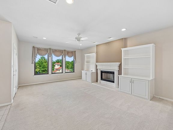 4th image of 2920 Saratoga Dr