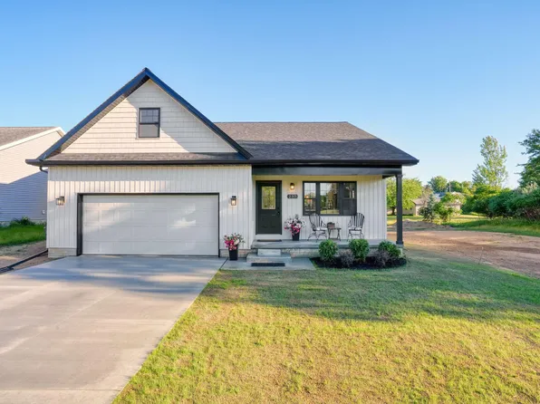 237 Ambler Dr, Brooklyn, MI 49230