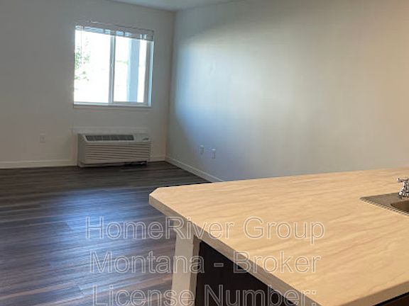 4th image of 1355 Rodgers St #208