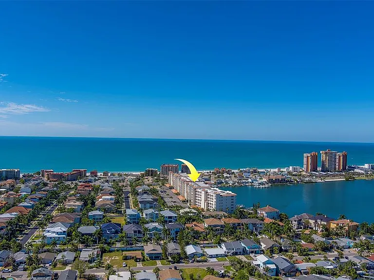 17735 Gulf Blvd #501 — Photo 2