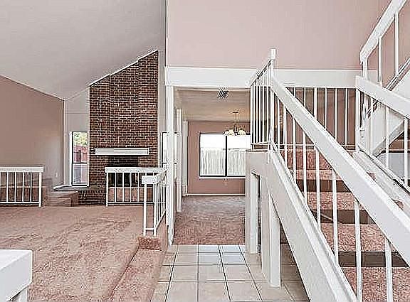 3rd image of 3130 Castle Rock Ln