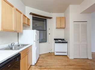 703 W Willow St APT 2A, Chicago, IL 60614