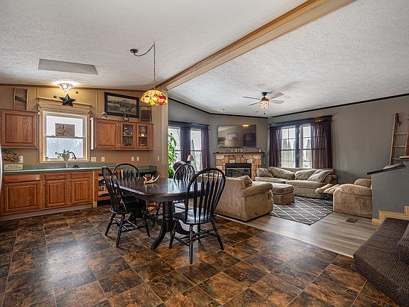 3rd image of 3581 County Road 172