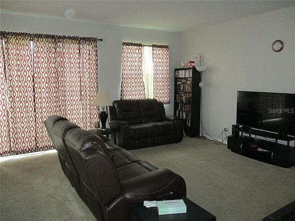 3rd image of 1294 Clove Dr
