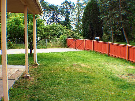 5th image of 10301 Villa Ln SW