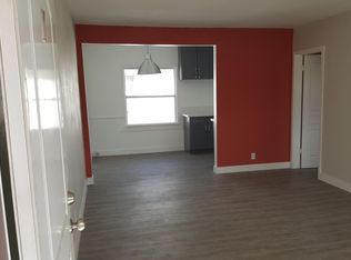 8706 Parthenia Pl APT 7, North Hills, CA 91343