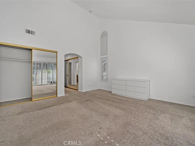 620 Holbrook Ct — Photo 47