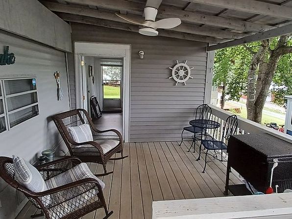 804 S View Cir