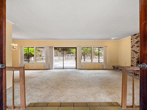 4th image of 4355 Canada Ct