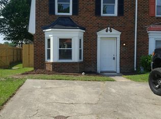 52 King George Quay, Chesapeake, VA 23325