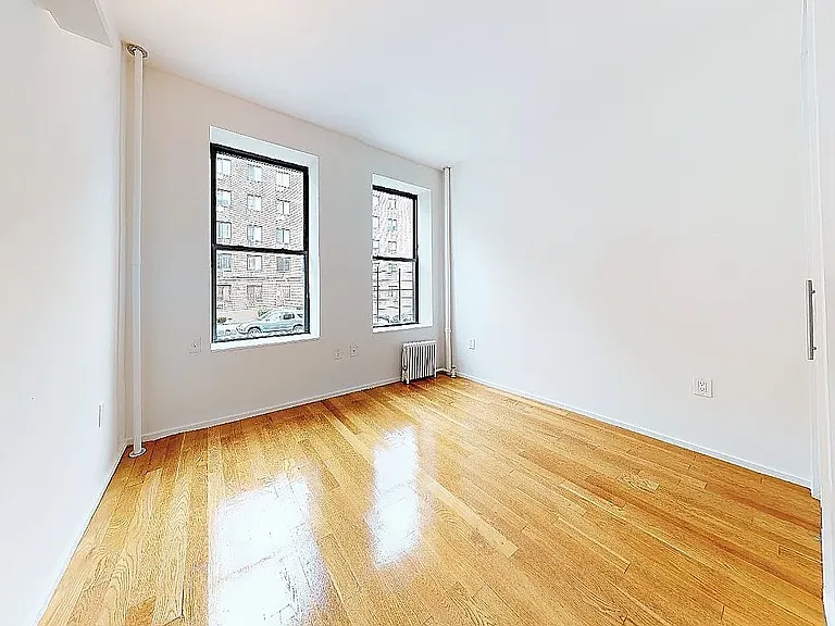 29 Brooklyn Ave #1D — Photo 5