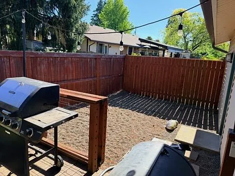 205 Christopher Ct — Photo 5