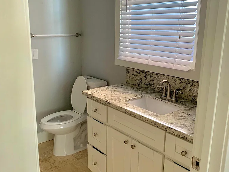 2809 Q St — Photo 12