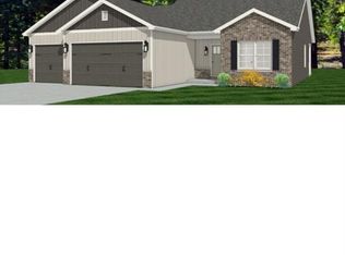 914 Seneca Dr, Waterloo, IL 62298