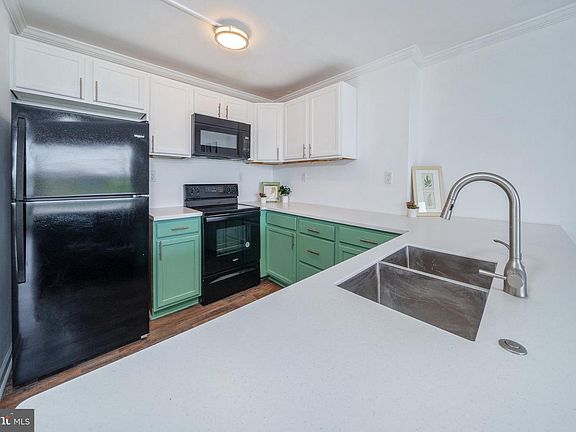 5th image of 1401 Pennsylvania Ave APT 1105