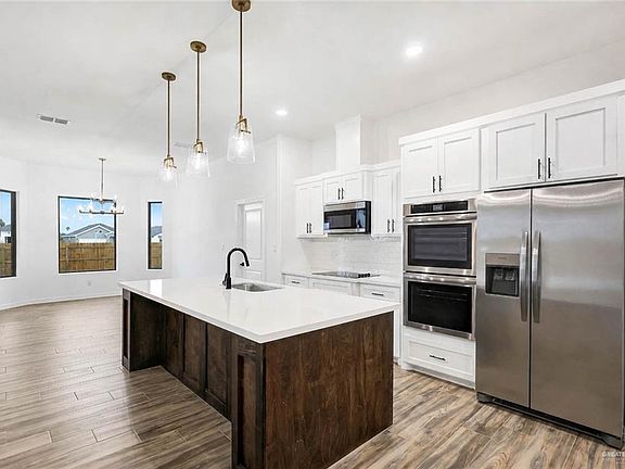 3rd image of 1817 Miley Ln