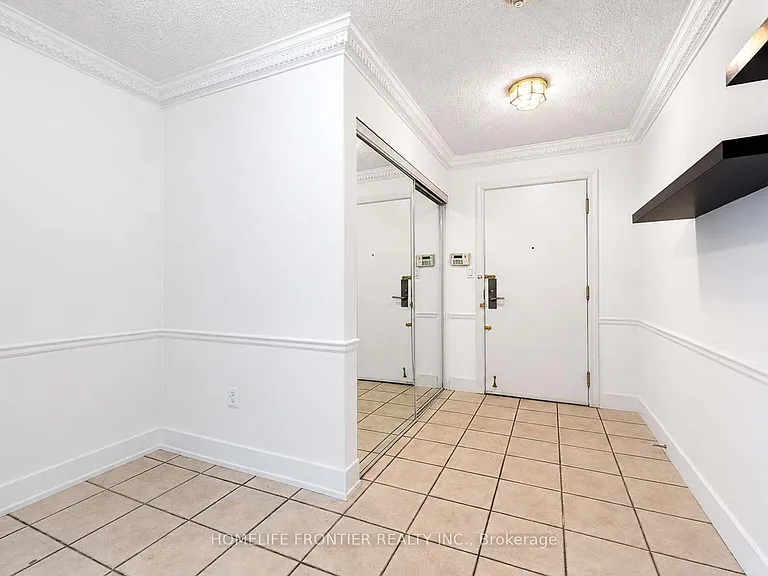 88 Grandview Way #312 — Photo 2