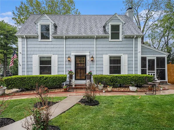 7600 W 61st St, Overland Park, KS 66202