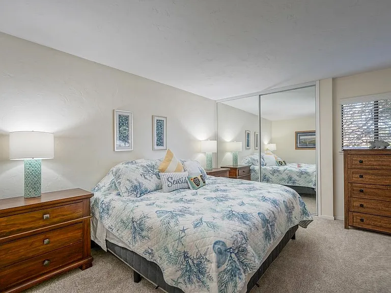 920 Lighthouse Ave #E — Photo 18