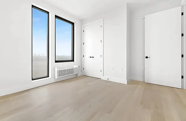 Rented by REAL New York | media 27