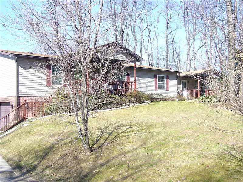 6094 Tuscarawas Rd #A photo 1