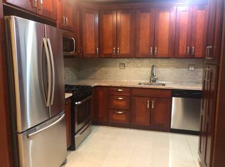 28-15 47th St #F1, Astoria, NY 11103