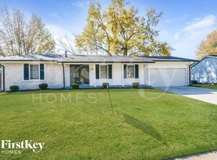 1457 Somerset Shire Dr, Florissant, MO